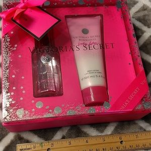 Victoria's Secret Bombshell Gift Set